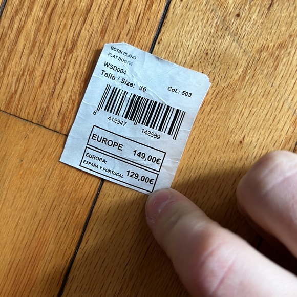 Nice Things Paloma S Suede Rubber Bottom Chelsea Boots - Picture 4 of 6